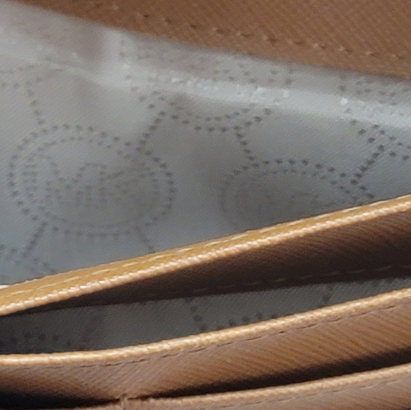 Michael Kors Wallet Blue and Brown - Picture 8 of 9